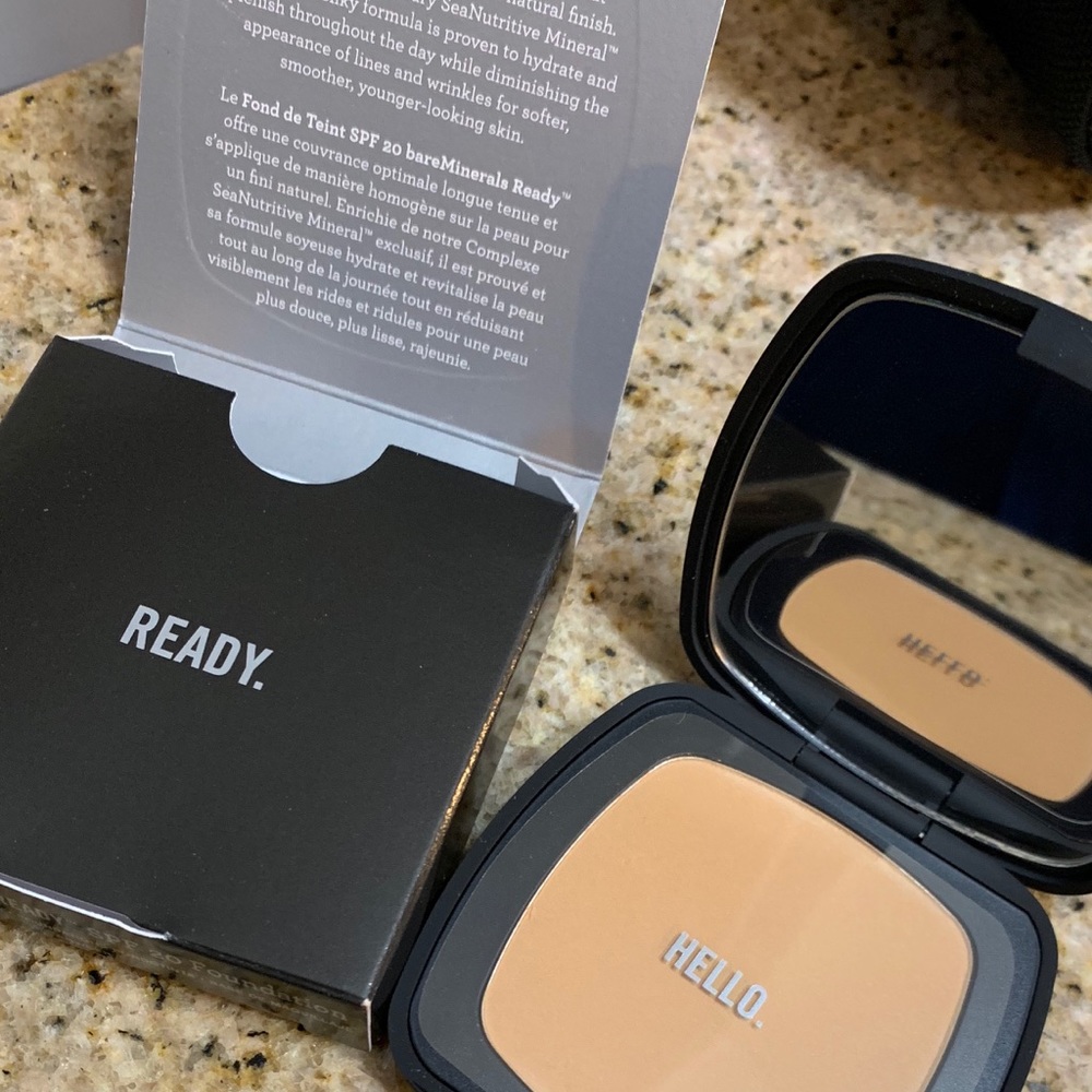 Bare Minerals Ready Foundation